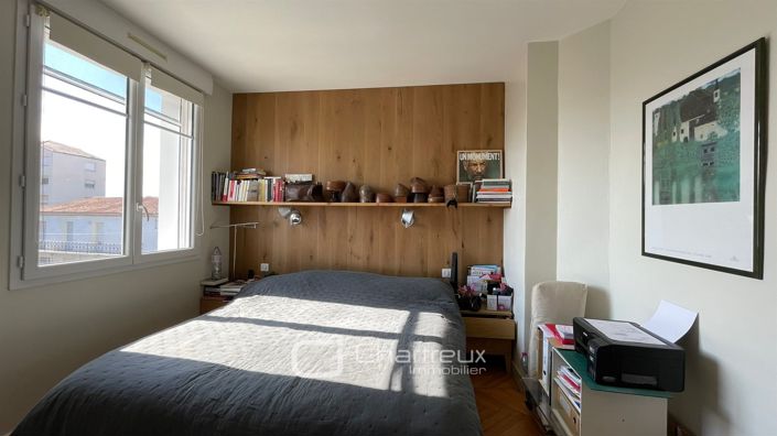 Image No.29-4 Bed House for sale