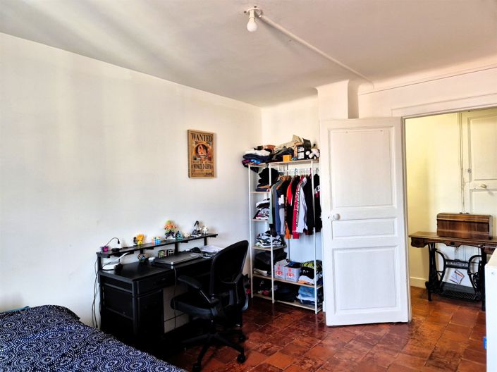 Image No.20-3 Bed Apartment for sale