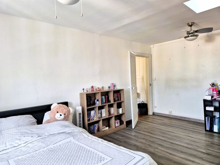 Image No.24-3 Bed Apartment for sale