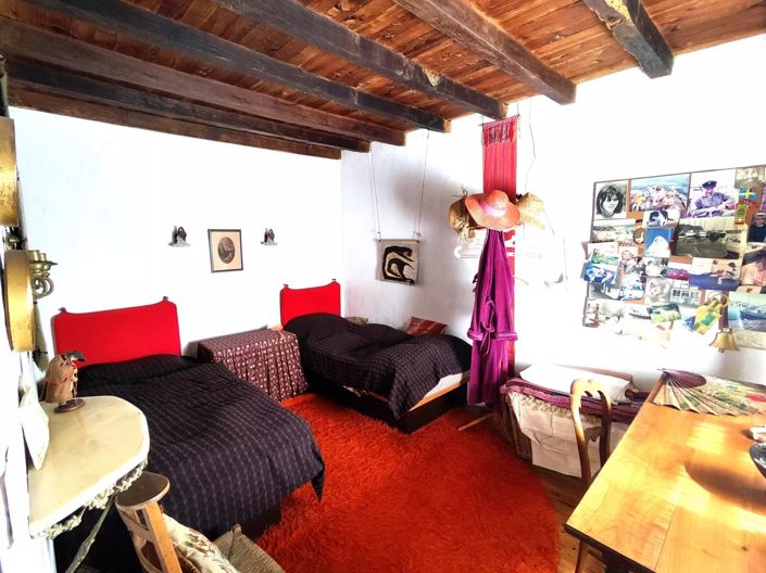 Image No.14-2 Bed House for sale