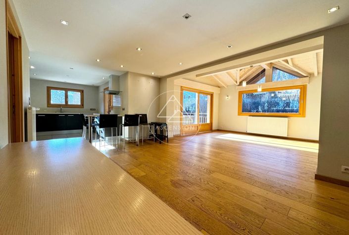 Image No.8-Maison de 6 chambres à vendre à Haute-Savoie