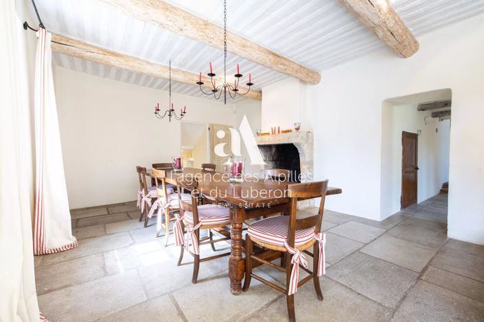 Image No.9-7 Bed House for sale