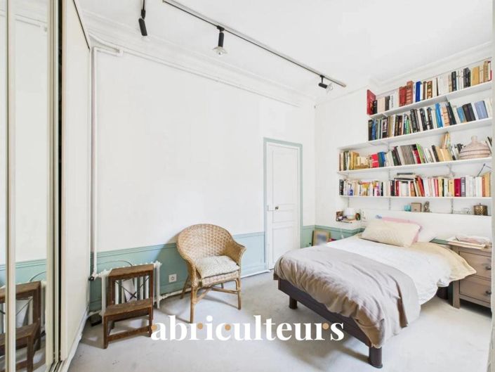 Image No.12-3 Bed Apartment for sale