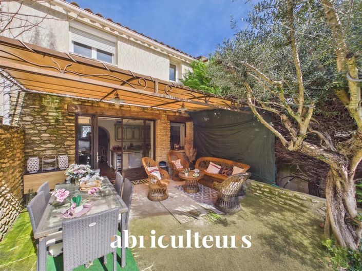 Image No.14-3 Bed House for sale