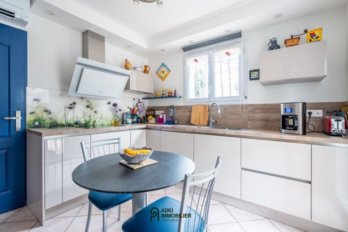 Image No.8-Maison de 3 chambres à vendre à Uzès