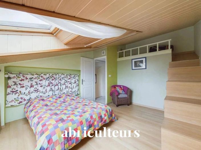 Image No.11-4 Bed House for sale