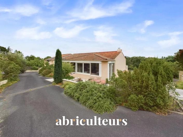 Image No.14-4 Bed House for sale