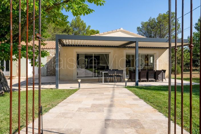 Image No.9-4 Bed House for sale