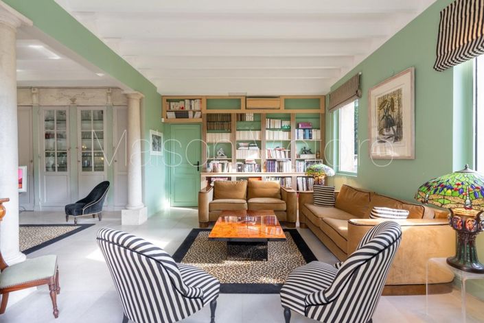 Image No.9-5 Bed House for sale