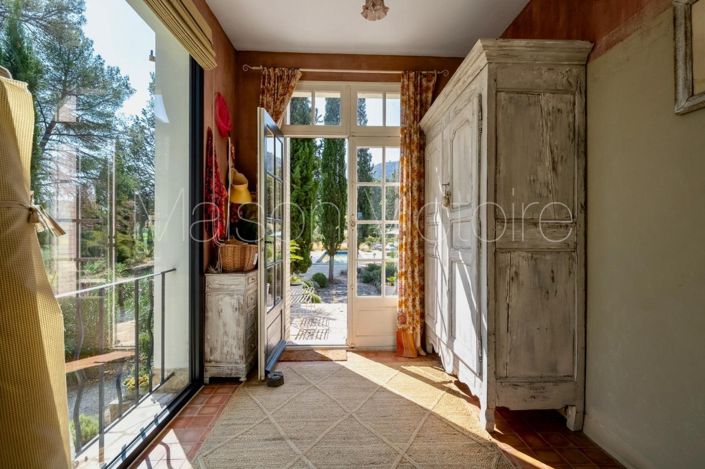 Image No.15-4 Bed House for sale