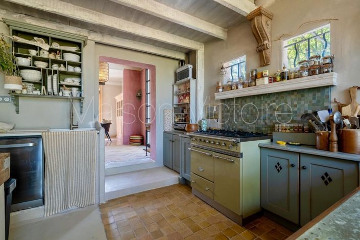 Image No.18-4 Bed House for sale