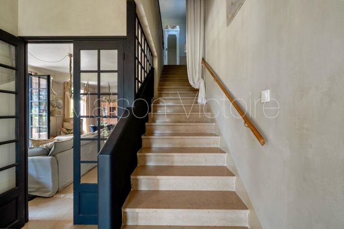 Image No.28-4 Bed House for sale