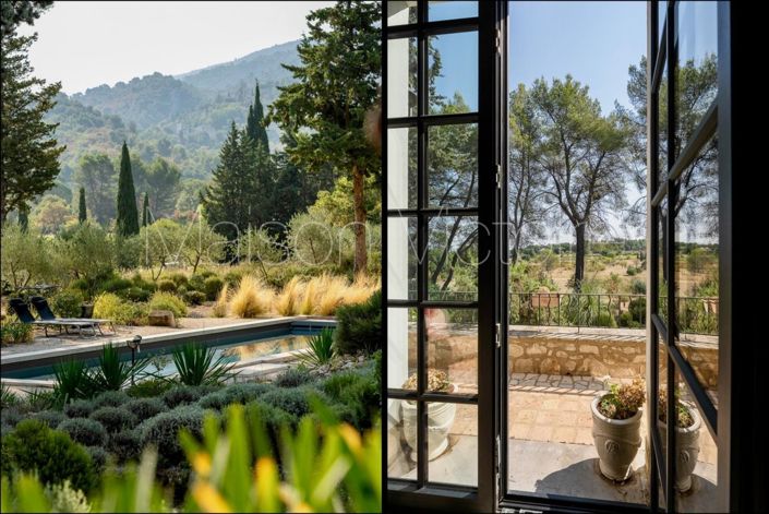 Image No.5-4 Bed House for sale