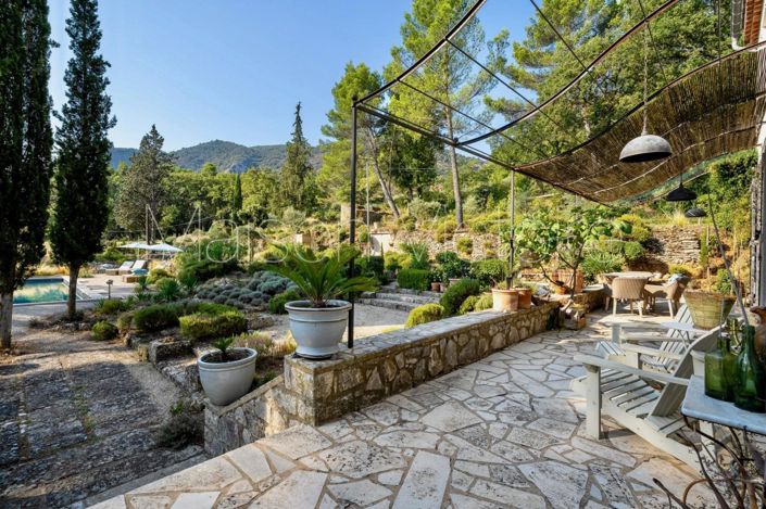 Image No.6-4 Bed House for sale