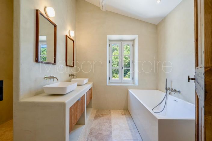 Image No.23-4 Bed House for sale