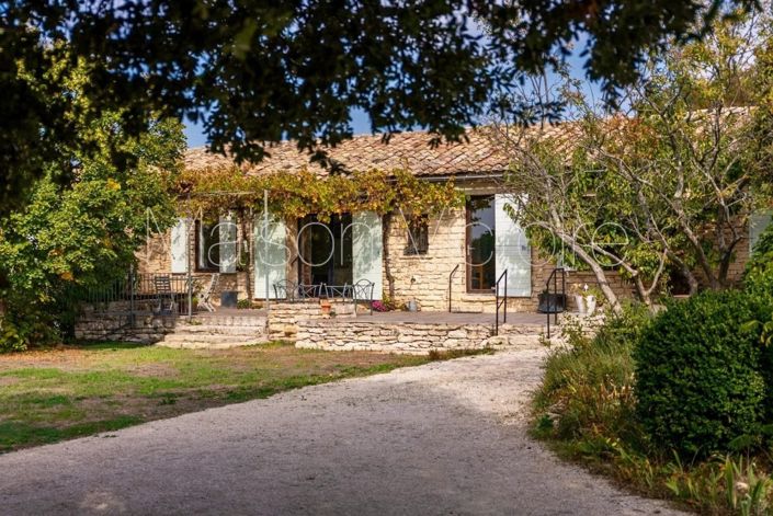 Image No.3-Maison de 4 chambres à vendre à Gordes