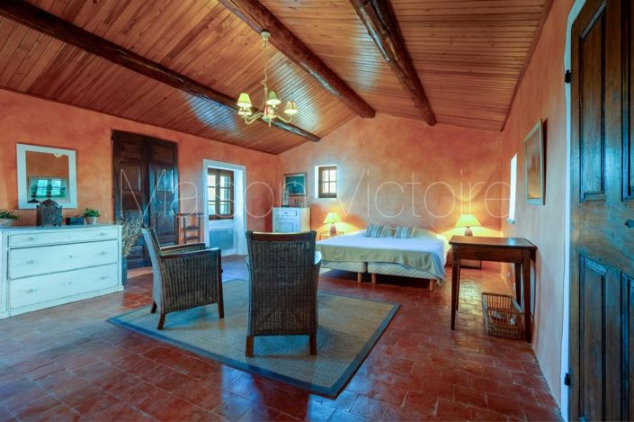 Image No.10-6 Bed House for sale