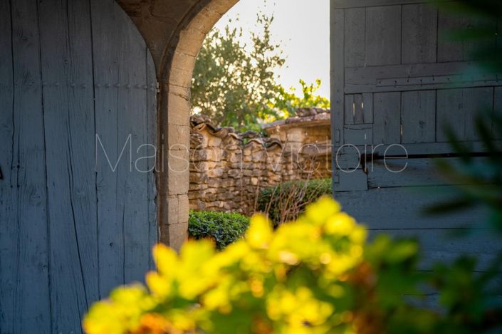 Image No.14-6 Bed House for sale