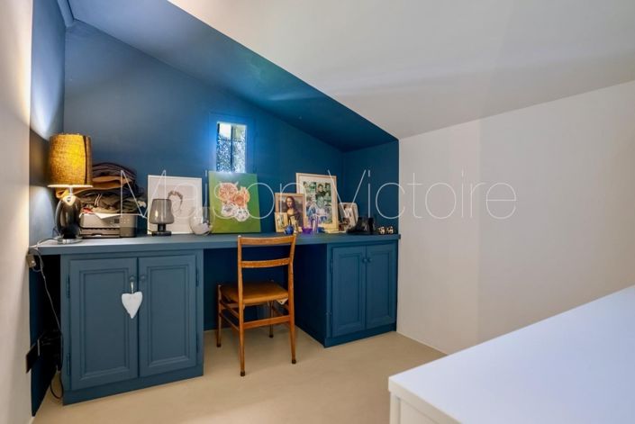 Image No.15-3 Bed House for sale