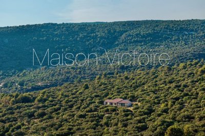 1 - Vaucluse, House