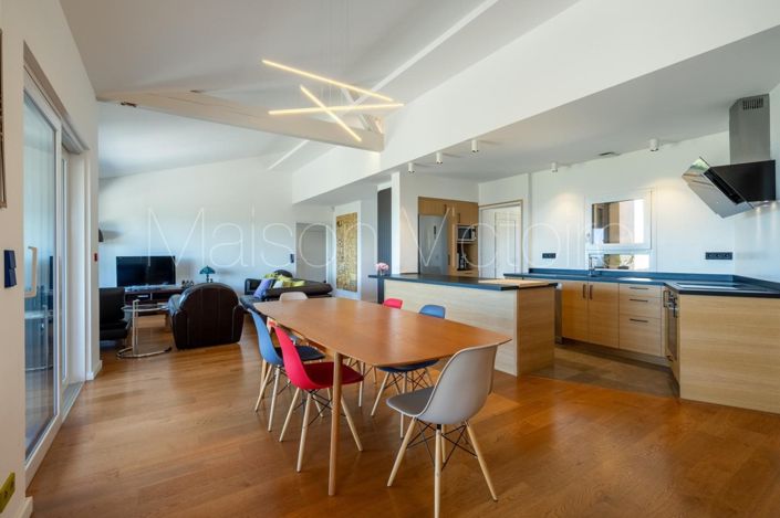 Image No.19-4 Bed House for sale