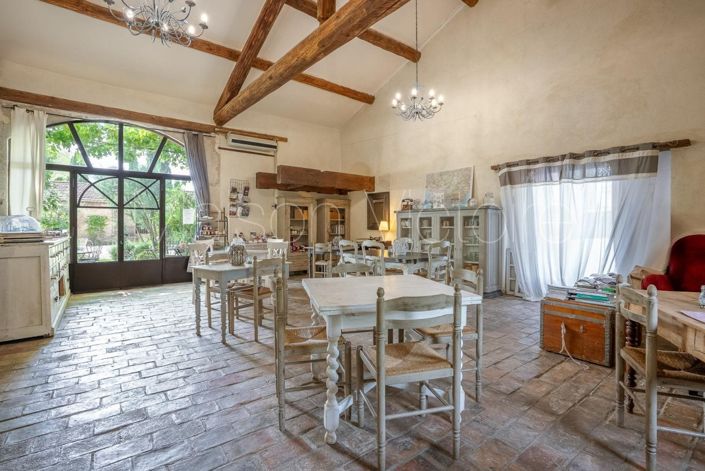 Image No.12-11 Bed House for sale