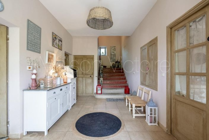 Image No.13-11 Bed House for sale