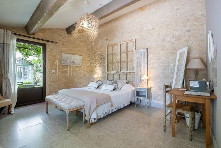 Image No.18-11 Bed House for sale