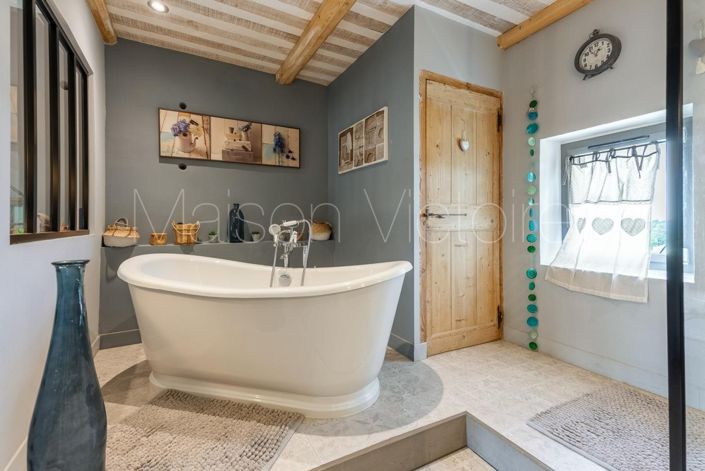 Image No.20-11 Bed House for sale