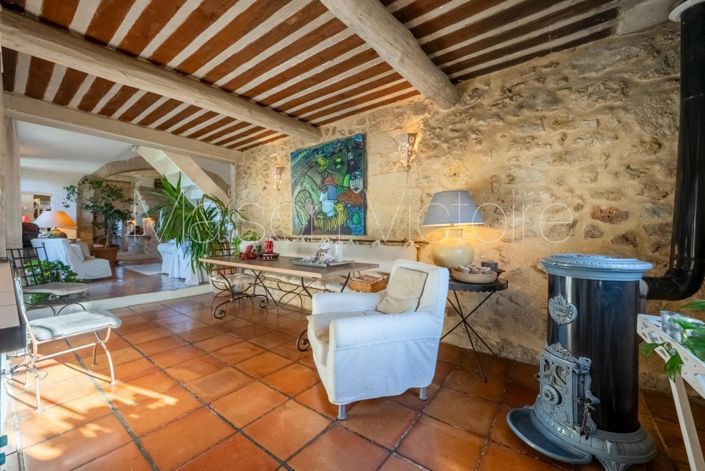 Image No.15-3 Bed House for sale