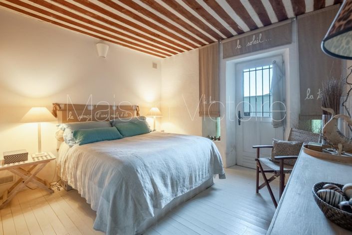 Image No.18-3 Bed House for sale