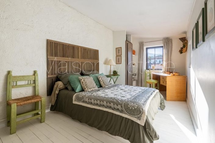 Image No.19-3 Bed House for sale