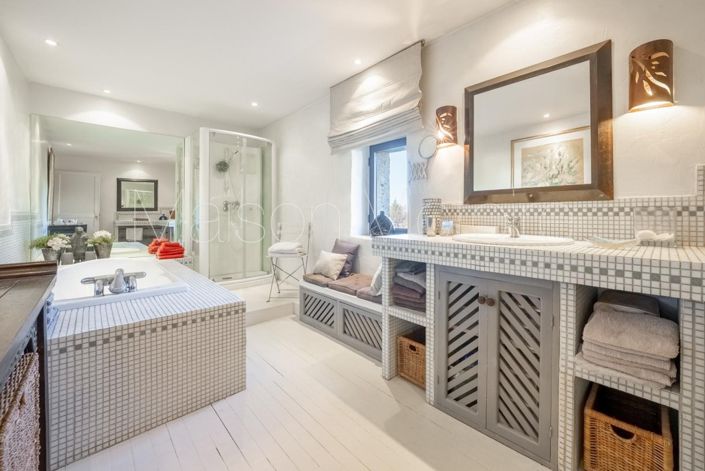 Image No.22-3 Bed House for sale