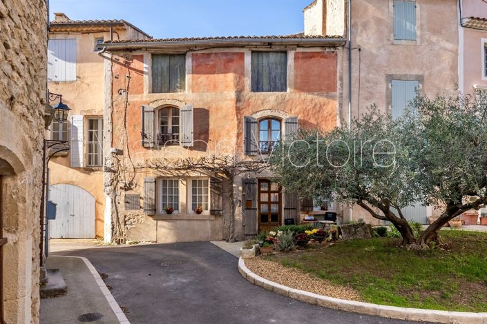 Image No.12-2 Bed House for sale