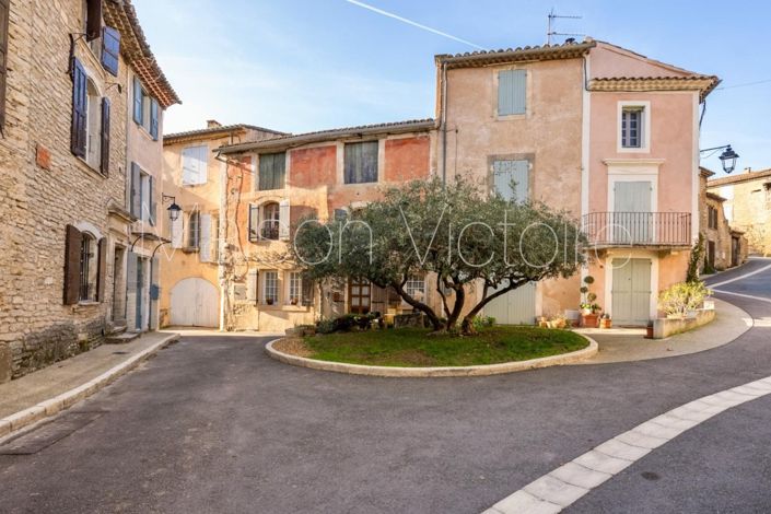 Image No.5-2 Bed House for sale