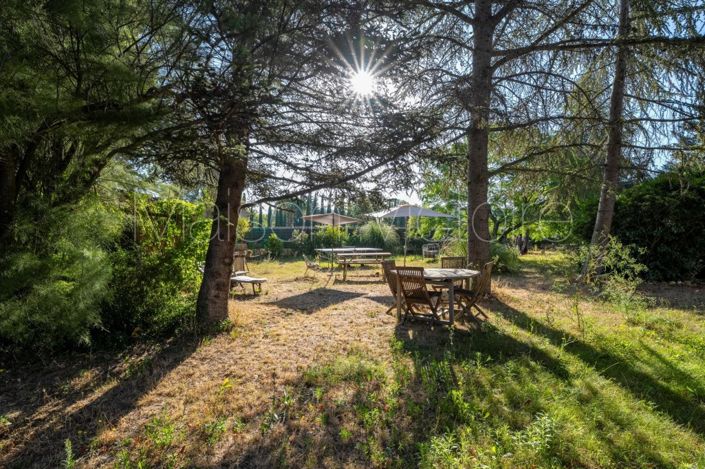 Image No.11-3 Bed House for sale