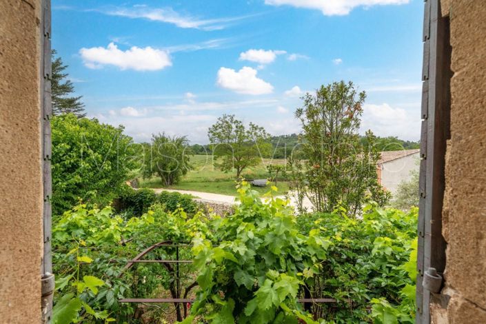 Image No.9-3 Bed House for sale