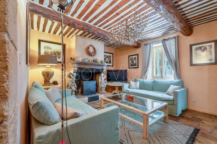 Image No.17-7 Bed House for sale