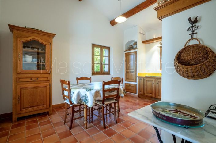 Image No.18-4 Bed House for sale