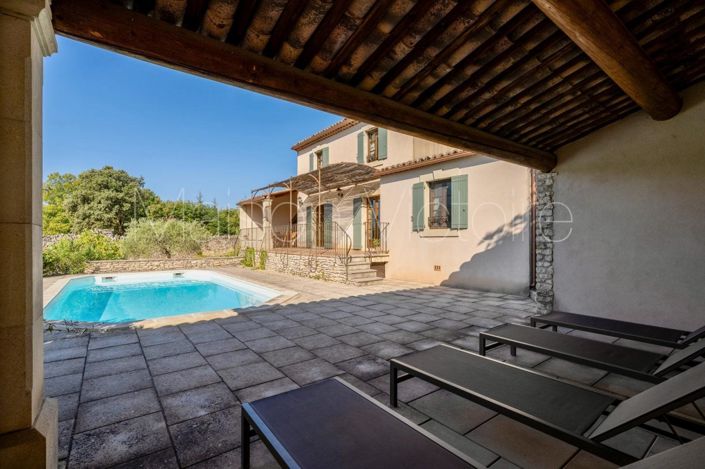 Image No.8-4 Bed House for sale