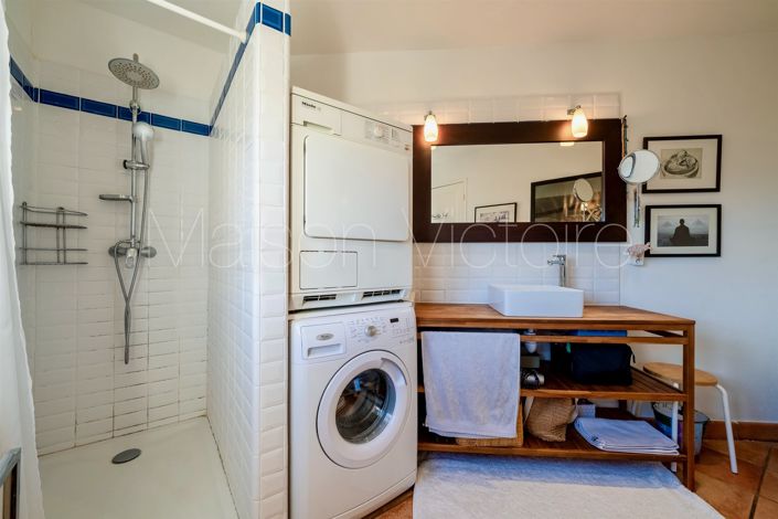 Image No.25-3 Bed House for sale
