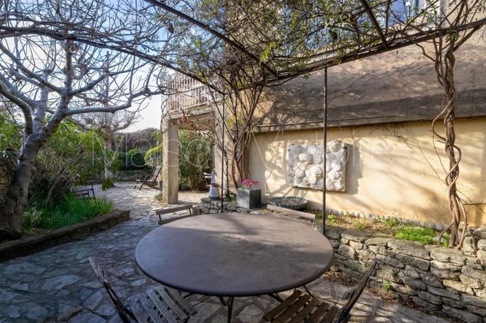 Image No.3-3 Bed House for sale