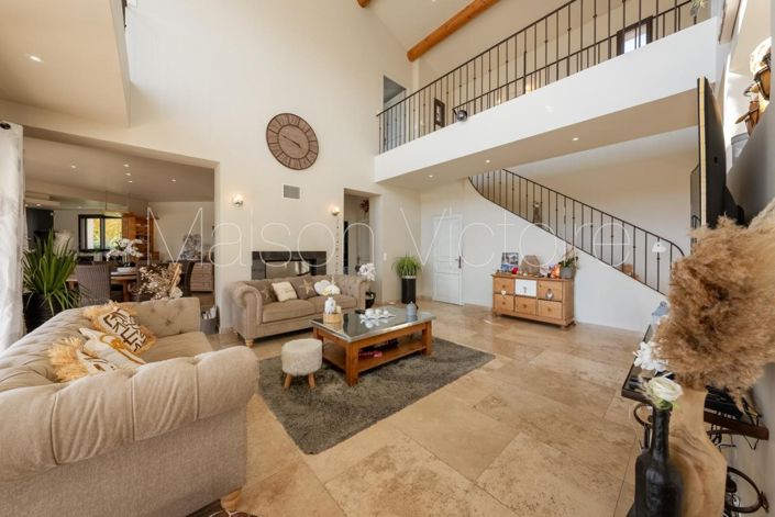 Image No.15-4 Bed House for sale