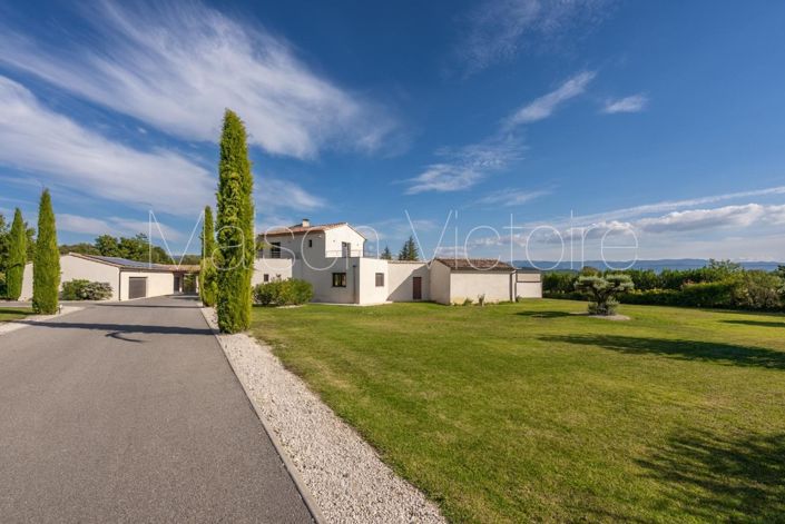 Image No.24-4 Bed House for sale