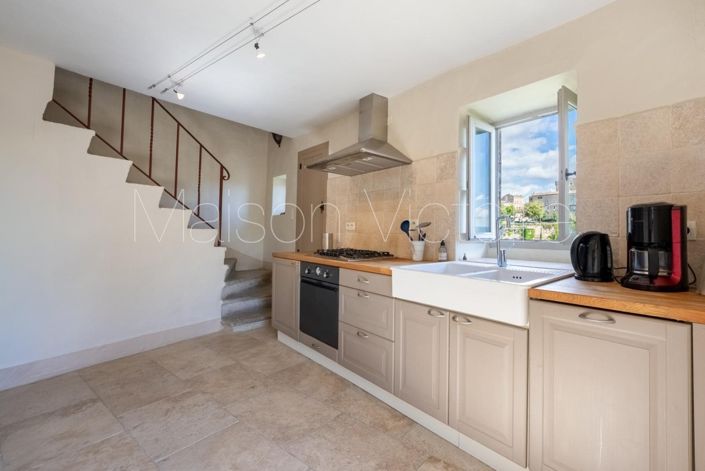 Image No.13-2 Bed House for sale