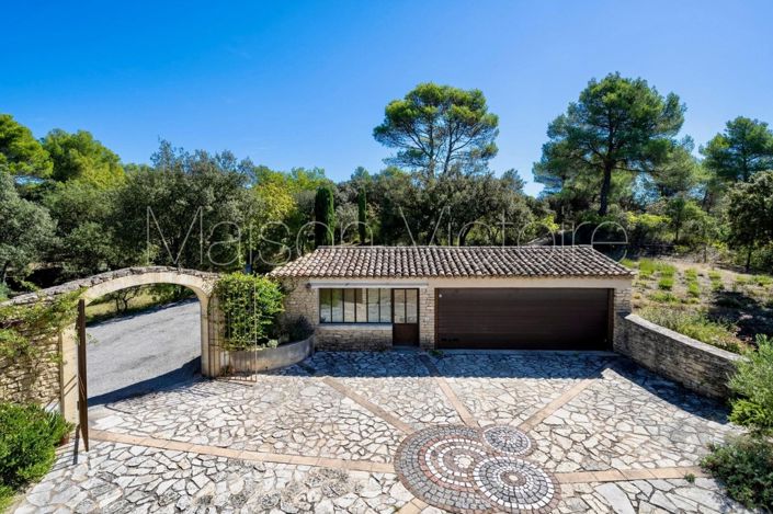 Image No.24-5 Bed House for sale