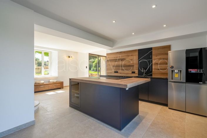 Image No.15-Maison de 8 chambres à vendre à Oppède