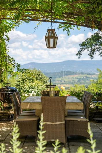 Image No.11-5 Bed House for sale