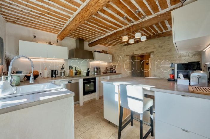 Image No.13-6 Bed House for sale