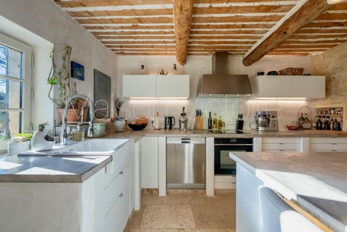 Image No.14-6 Bed House for sale